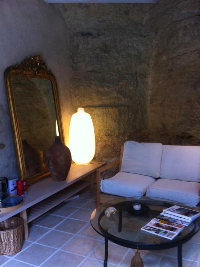 Troglodyte Loft Bed & Breakfast Thore-la-Rochette Bagian luar foto